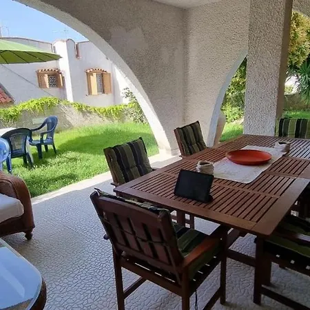 Spending Seaside In Cirella, Italy Villa *