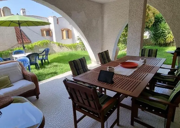 Spending Seaside In Cirella, Italy Villa *